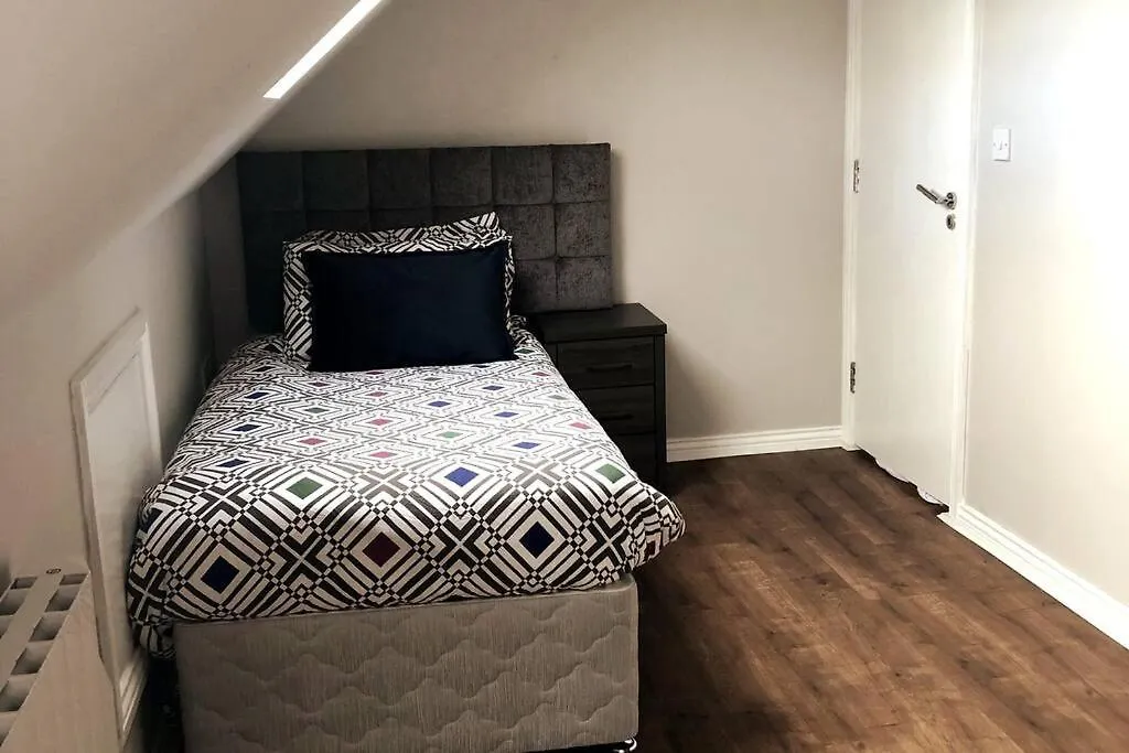 Galway City Eyre Square Apartment 180